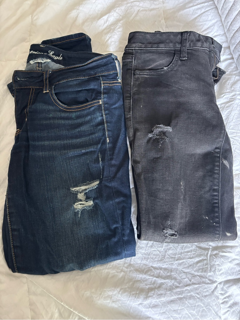 American Eagle Outfitters Women’s Skinny Jeans Duo — Dark Blue & Charcoal